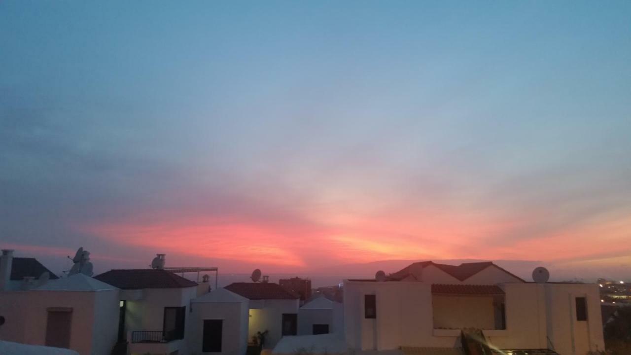 Lovely Studio Los Cristianos Heated Pool Santa Cruz de Tenerife Exterior foto